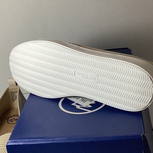 Women's Beige Slip-On Sneakers - Picture 11 of 12